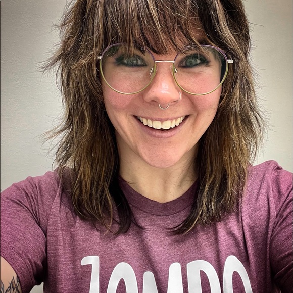 Meet your Posher, Asya - Picture 4 of 10